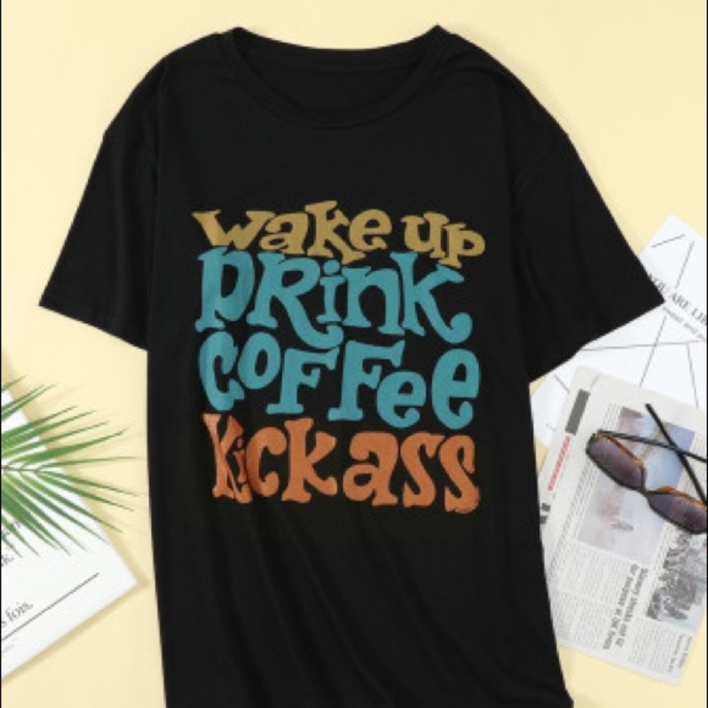 Plus size graphic tee!